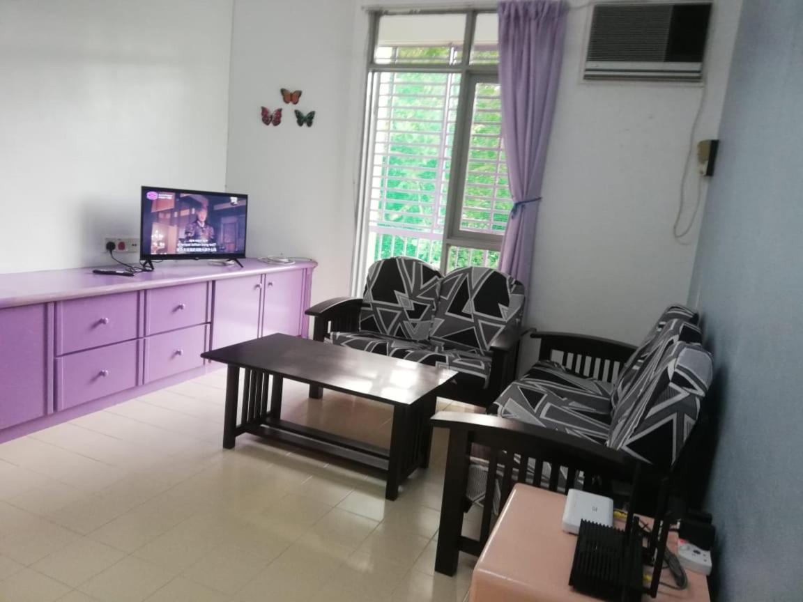 Batu Ferringhi Bayu Emas Apartment Экстерьер фото